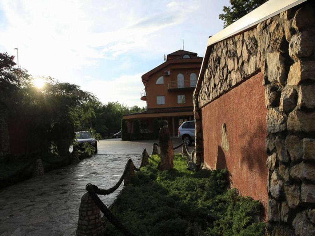 Pasha Garni Hotel Laktaši المظهر الخارجي الصورة